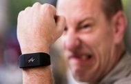 تجربة مجنونة مع صوار الصدمات الكهربائية Pavlok