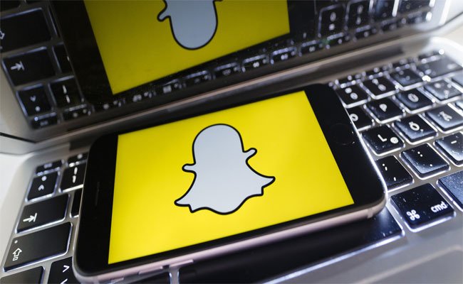 سناب شات تخطط لإطلاق برامجها الخاصة