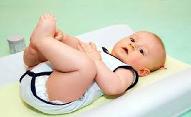 6 نصائح لتحموا أطفالكم من ديدان الامعاء