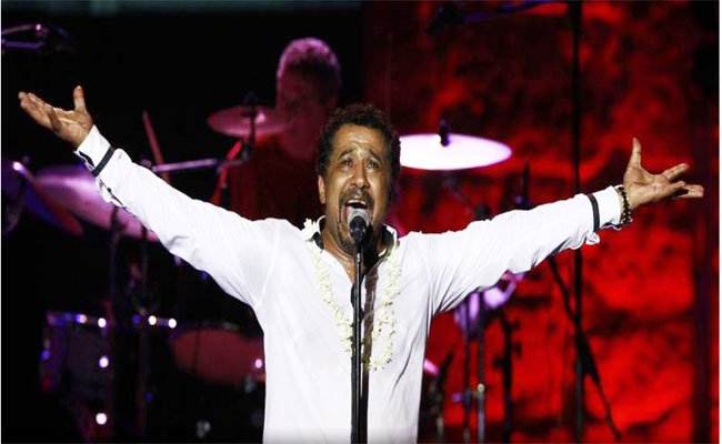 الشاب خالد يلهب حماس الجمهور اللبناني في مهرجانات صور الدولية لهذا العام