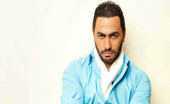 تامر حسني يخلد اسمه على جدران هوليوود