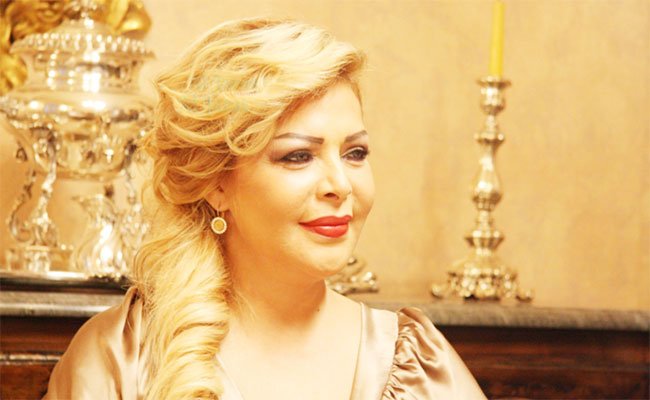 عادل العراقي يعيد فلة الجزائرية الى الغناء بديو