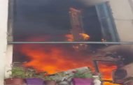 خمسيني يضرم النار في شقته التي يقيم فيها رفقة عائلته الصغيرة وشقيقاته في باب الواد