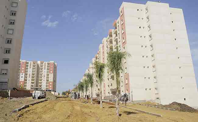 احتجاج المستفيدون من سكنات