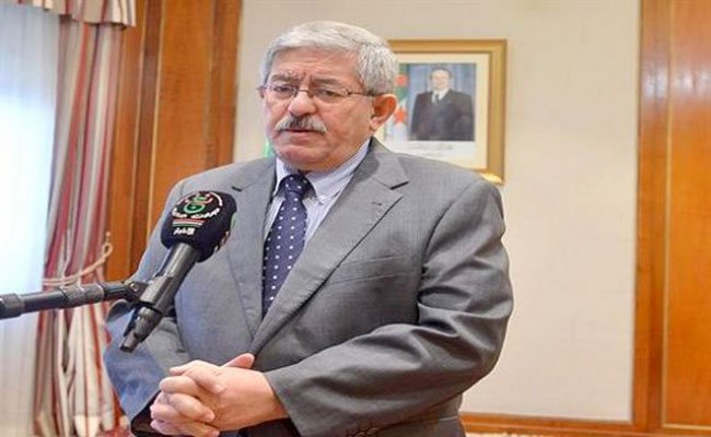 اجتماع أويحيى مع أحزاب الأغلبية كان مناسبة لـ