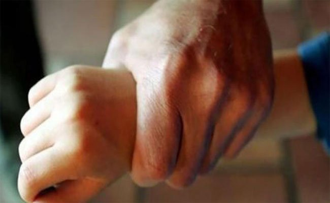 فشل محاولة اختطاف طفلين ببومرداس من طرف عجوز ستينية و رجل أربعيني !