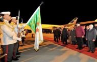 استقبال الرئيس الفنزويلي الذي يقوم بزيارة للجزائر تدوم يومين لرئيس مجلس الأمة بن صالح