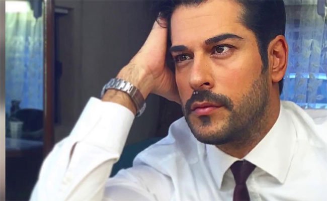 عمل جديد يجمع بوراك أوزجفيت و ديفيد بيكهام