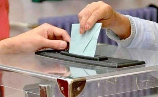 استصدار أربعة مراسيم تنفيذية لتنظيم الانتخابات المحلية المقبلة