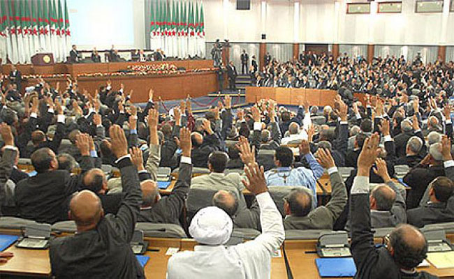 الخطوط العريضة لمخطط عمل الحكومة الذي سيعرضه أويحيى يوم الأحد أمام نواب المجلس الشعبي الوطني