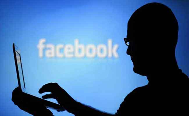الفيسبوك ستوظف حوالي 1000 شخص لمراقبة المحتويات والإعلانات