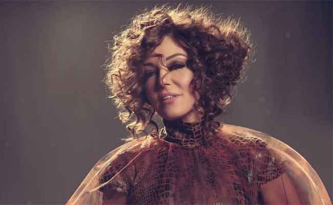 الديفا سميرة سعيد تعانق جمهورها المغربي في النسخة الثانية لمهرجان مكناس الدولي