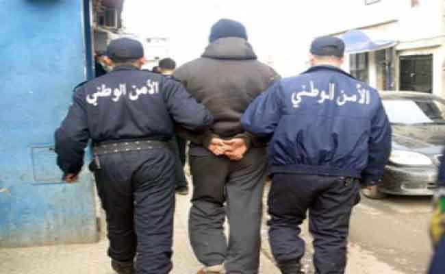 رحلة البحث عن المخدرات في بيت بولاية بسكرة يقود إلى توقيف شيخ و ابنيه احتجزوا فتاة