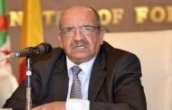 تسليم مساهل رسالة من الرئيس بوتفليقة لنظيره التشادي