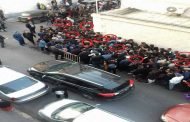 نساء وفتيات يشتكين من التحرش الجنسي أمام المعهد الفرنسي