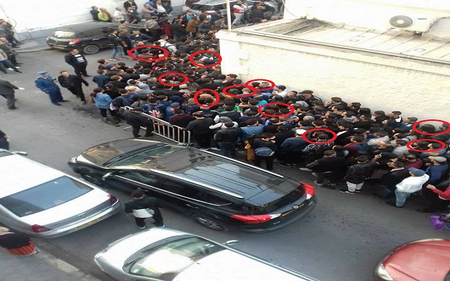 نساء وفتيات يشتكين من التحرش الجنسي أمام المعهد الفرنسي