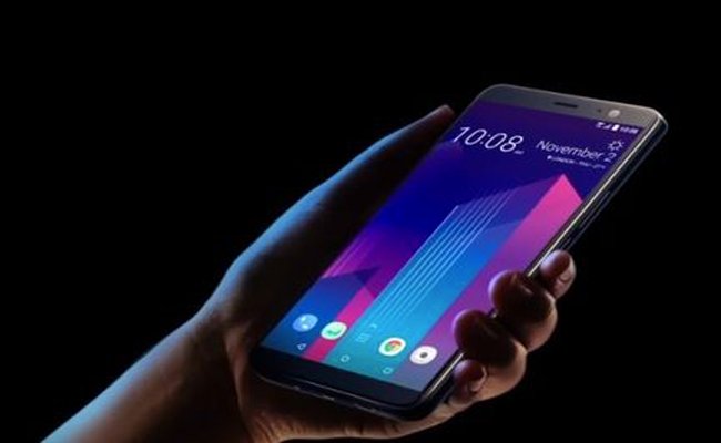 HTC تكشف أخيرا عن هاتفها الذكي الراقي الجديد