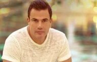 دينا الشربيني وياسمين رئيس و شيرين رضا يقفن أمام عمرو دياب في فيلمه 