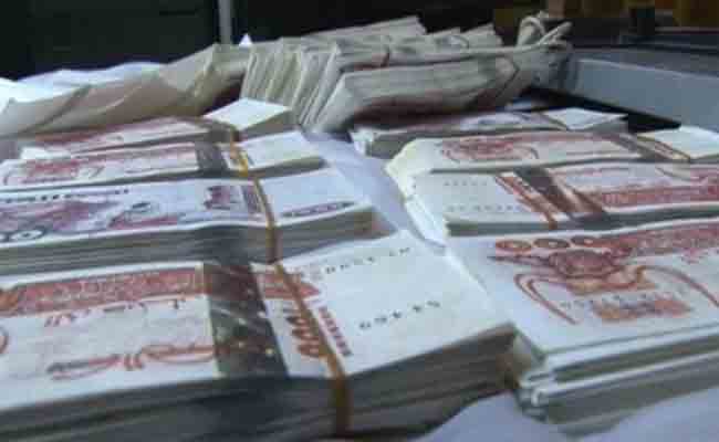 الإطاحة بشبكة إجرامية أجنبية تقوم مختصة في تزوير الأوراق النقدية الوطنية