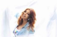 سميرة سعيد تشجع المنتخب المغربي على طريقتها