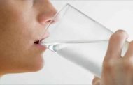 5 اسباب ستدفعك لشرب الماء الساخن على الريق