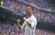 رونالدو يعتنزم الرحيل عن ريال مدريد