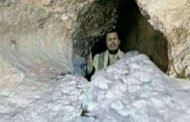 هكذا يختبأ أمير الحوثيين كالجرذان