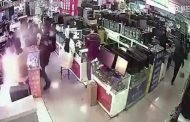 انفجرت بطارية أي فون بعد أن تم عضها