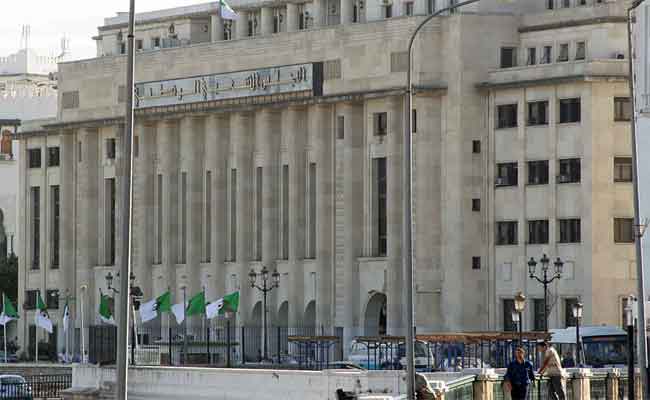 قريبا : عرض مشروع القانون المحدد للقواعد المطبقة في مجال التمهين على المجلس الشعبي الوطني