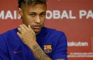 نيمار يقرر مقاضاة فريق برشلونة 