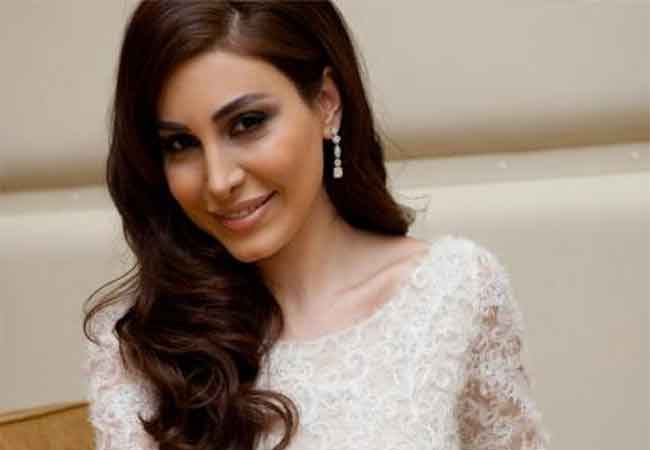 يارا تنضم الى أسرة برنامج