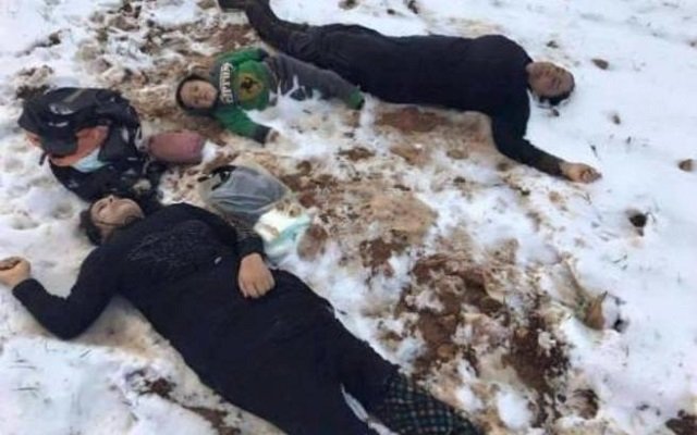 السوريون يتجمدون حتى الموت في حدود لبنان