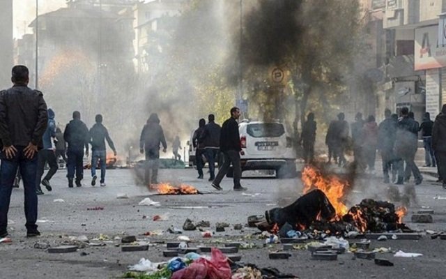 انفجار قنبلة يدوية الصنع في ديار بكر بتركيا