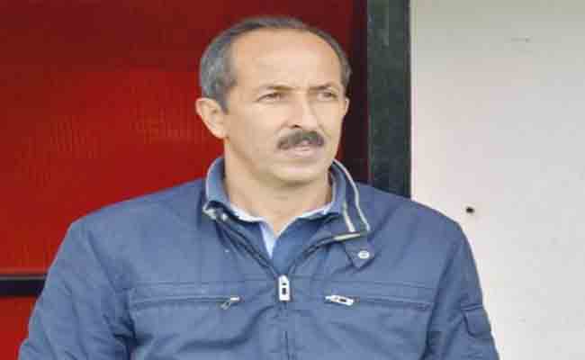 اتحاد الحراش يعين عزيز عباس مدربا