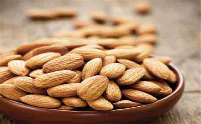 وصفات طبيعية باللوز لتعزيز جمالك