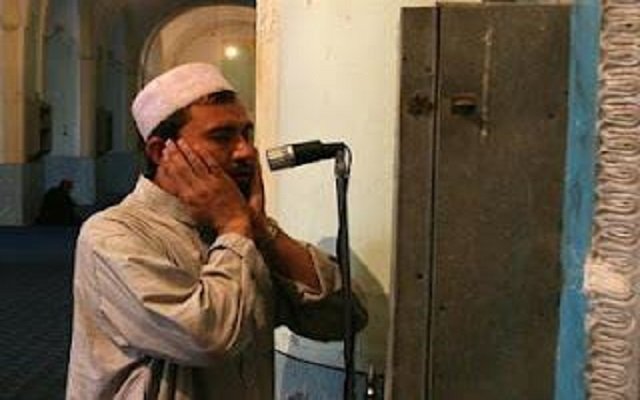 تونس الأذان بصيغة Do, Ré, Mi, Fa / تعليم مؤذني المساجد في معهد للموسيقى