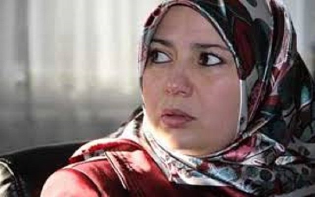 يا نعيمة صالحي الامازيغ ليس مواطنون من درجة ثانية والخروج للشارع سيفرض عليك الاعتذار