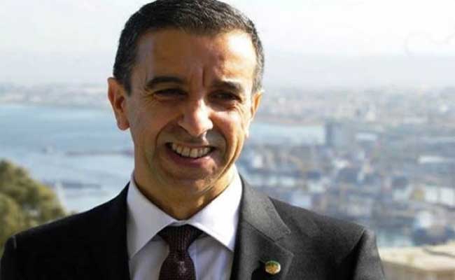الحكم بعقوبة سنة سجنا غير نافذ و غرامة مالية على الجنرال السابق حسين بن حديد