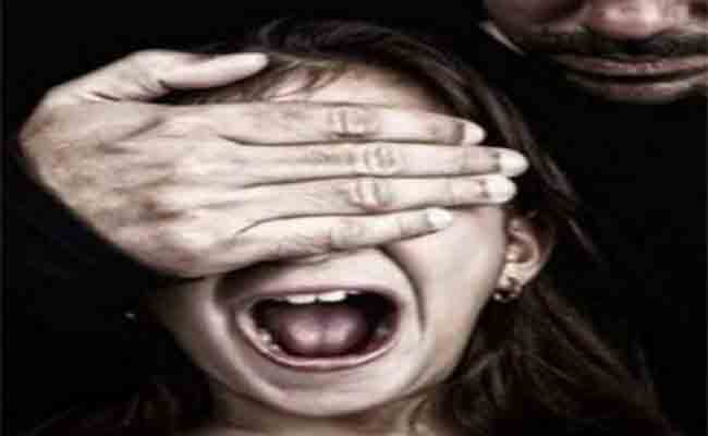 التماس السجن المؤبد لشخص اعتدى جنسيا على طفلة بالبويرة