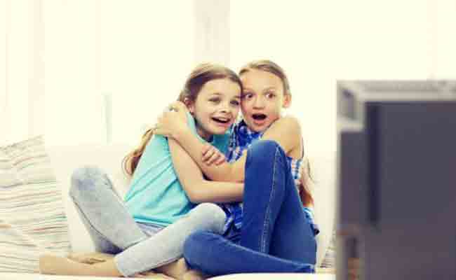 ما هي الأسباب التي تكمن وراء النهام العصبي عند المراهقين؟