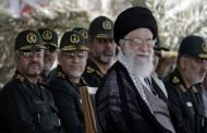 الرئيس الإيراني بسبب الحرس الثوري دول الخليج تتمتع بالأمن !!!