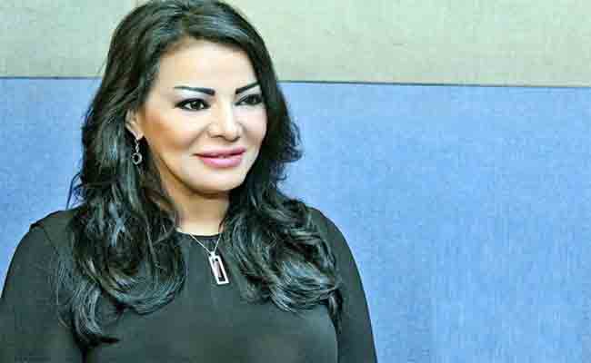 ليلى غفران بالنقاب المغربي القديم في