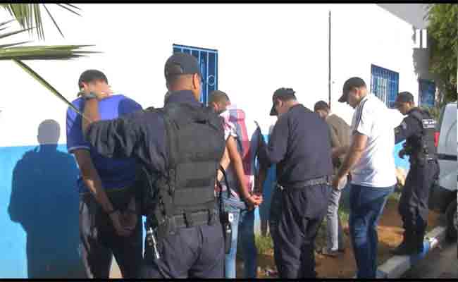 أمن العاصمة يقود عمليات مداهمة لأوكار الجريمة تسفر عن توقيف 238 متورطا