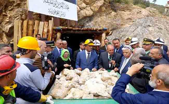 الغاز الطبيعي يصل إلى 800 عائلة تقطن بمنطقة أم الطيور ببلدية الحاسي بولاية باتنة