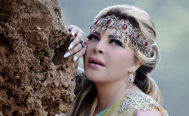 فلة الجزائرية سفيرة الفن في العالم العربي