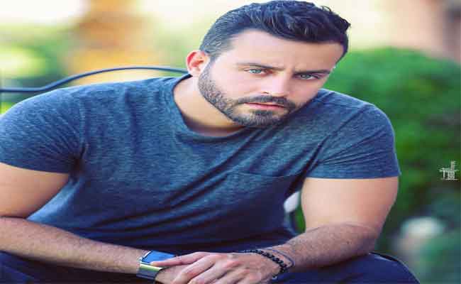 سعد رمضان يعانق عشاقه في قلب باريس
