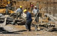حوالي 90.000 رعية أجنبية تعمل بالجزائر