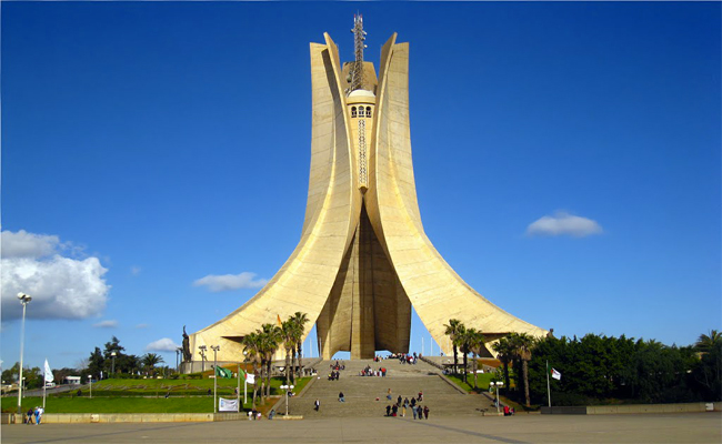 تدشين فضاء