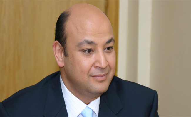 عمرو أديب ينضم الى أسرة مجموعة