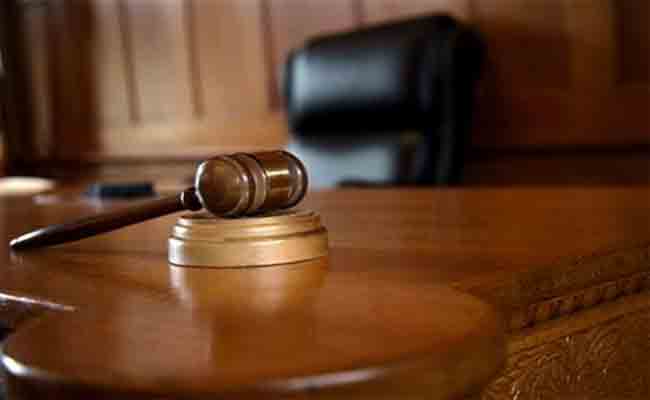 متابعة رئيس بلدية العجيبة السابق في قضية إبرام عقود وصفقات مخالفة للقانون